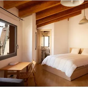 https://atic-dplex-amb-encant-a-10-minuts-de-l-estany.catalonia-hotels.com